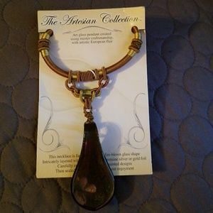 Great little fire blown glass pendant